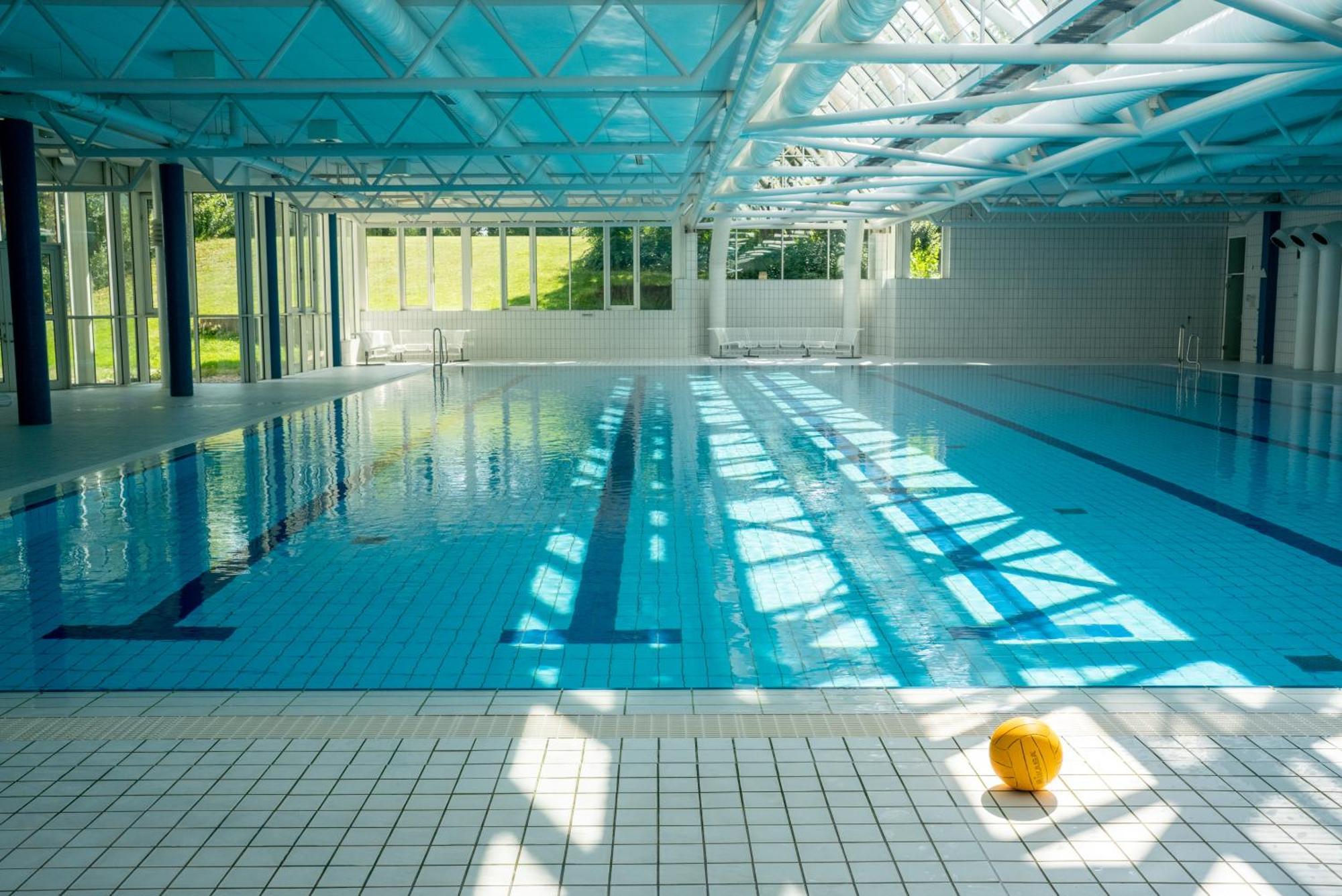 Отель Sportschule Оберхахинг